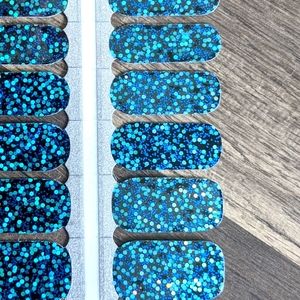 Nail Wraps - Blue and Green Confetti Glitter